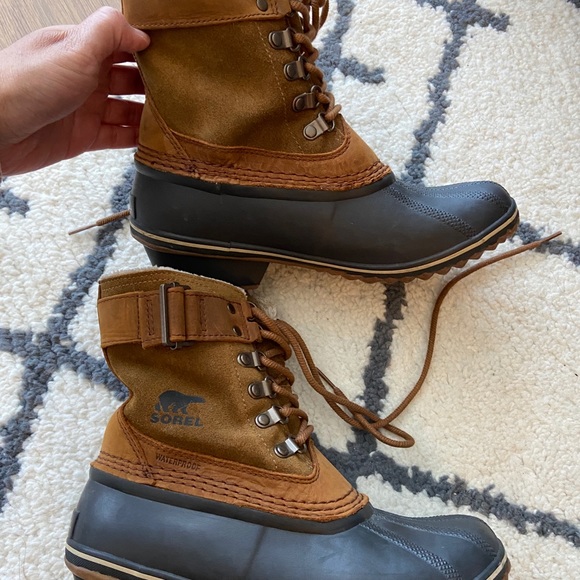 NWT, Sorrel Winter Boots Womens in Size 7 - Picture 2 of 6